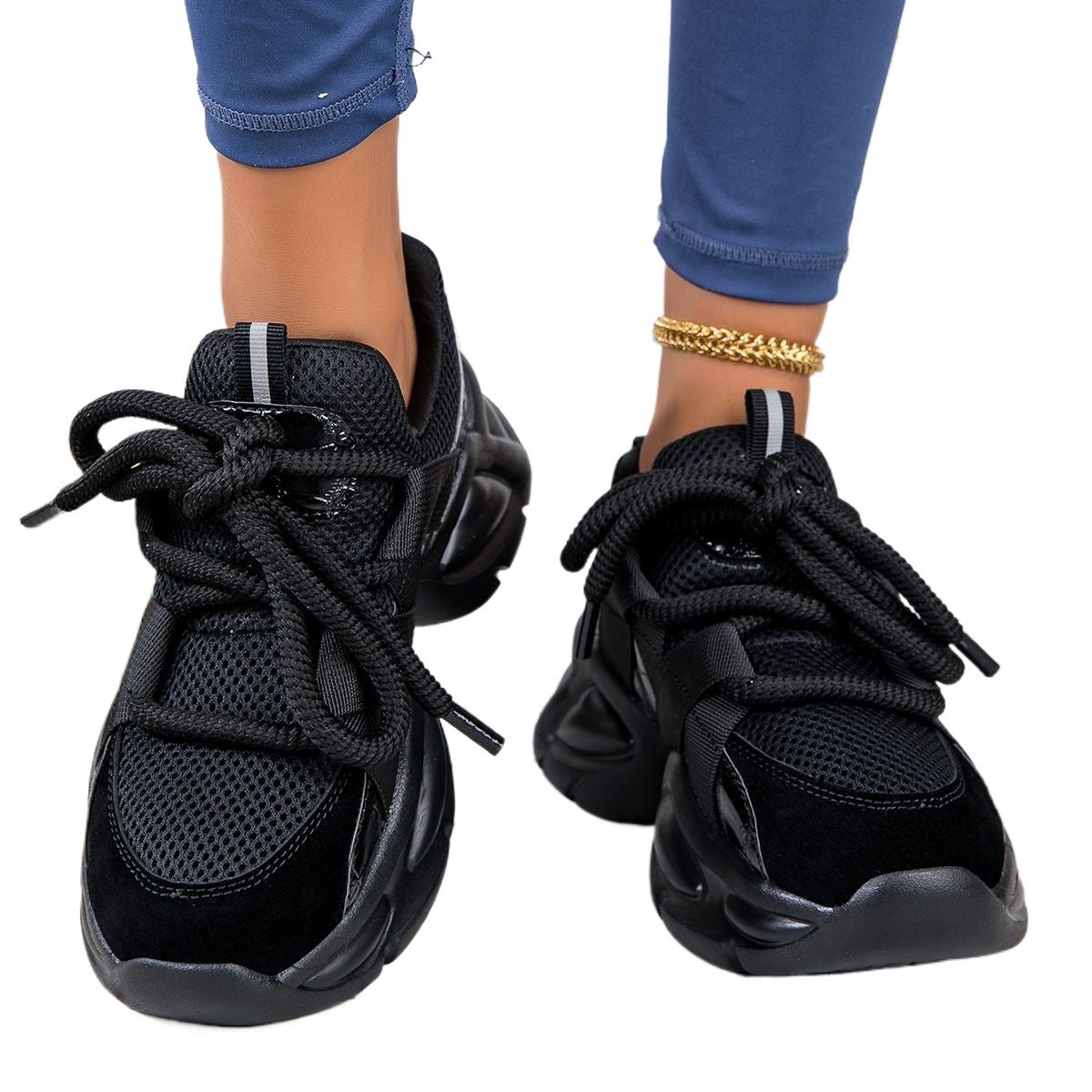 Nuevos zapatos de mujer de otoño, zapatillas casuales de plataforma ligeras y transpirables, zapatillas de daddy de relleno de nuevo estilo
