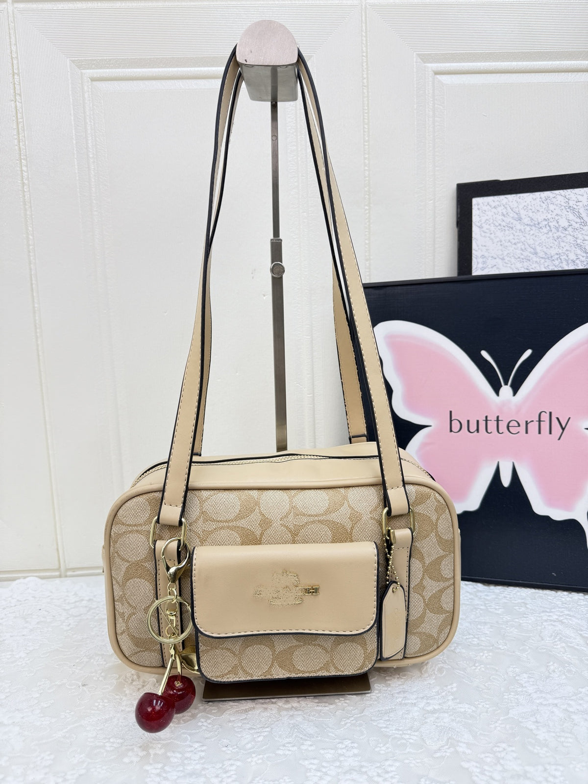 Elegant Women's Shoulder Bag | Fashionable Wide-Strap Crossbody for Commuting | No Box