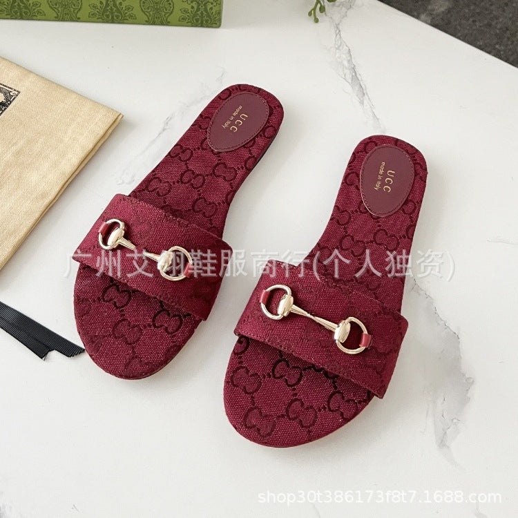 Nuevas sandalias de tacón grueso con tira de una sola tira G Family 2025 para mujer, tacones altos de moda, sandalias de hebilla de caballo para mujer, conjunto de zapatos simples