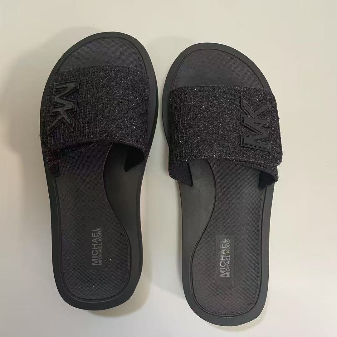 Women's Thick Sole Beach Sandals | Non-Slip Height 2026