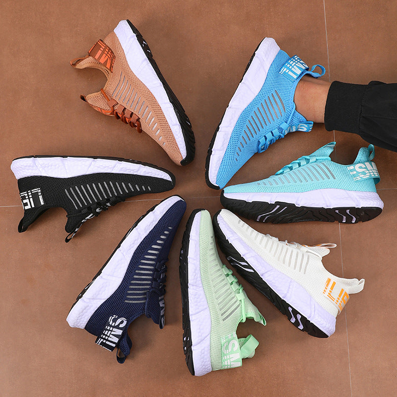 Ventas directas de fábrica, verano, zapatillas de exterior nuevas, zapatillas casuales con recortes, recortes, zapatos de malla de verano, transpirables, a la moda y versátiles
