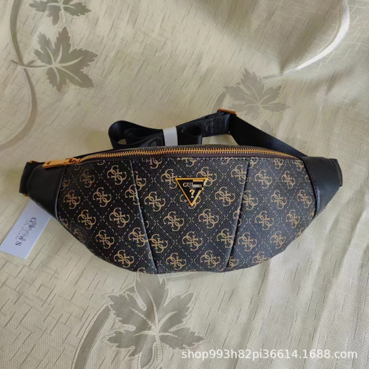 Riñonera Pequeña Hombre |  LuxuryMarkt