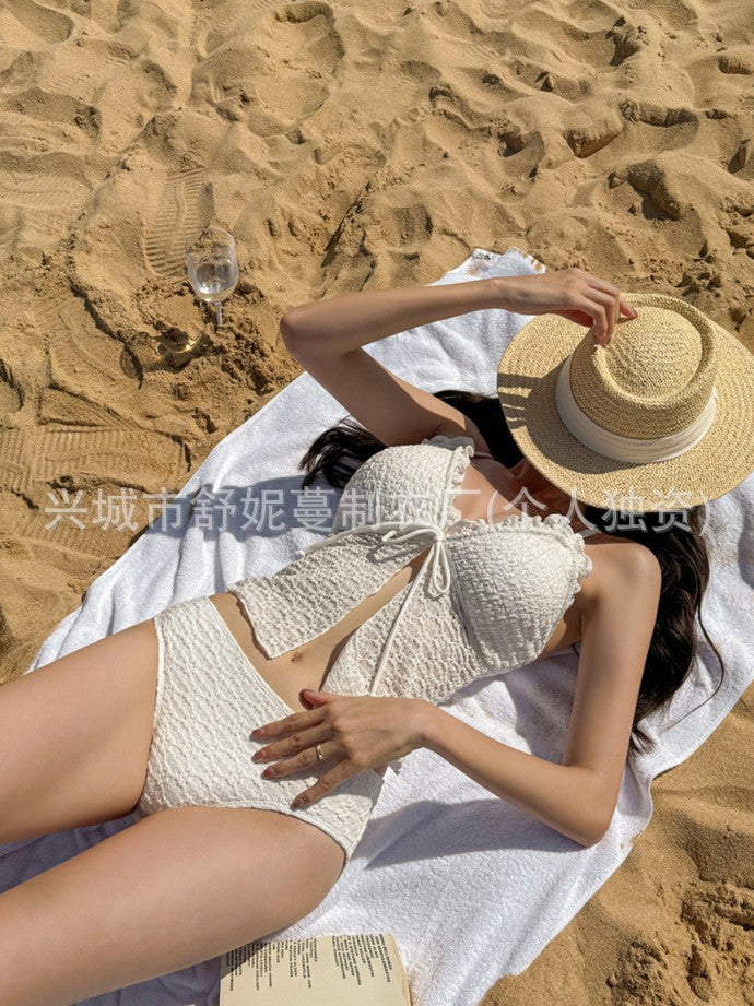 Pecho pequeño sexy estilo INS coreano transfronterizo con bordes con volantes, cordón plisado, bañador de tiro bajo con split de puro deseo para mujeres