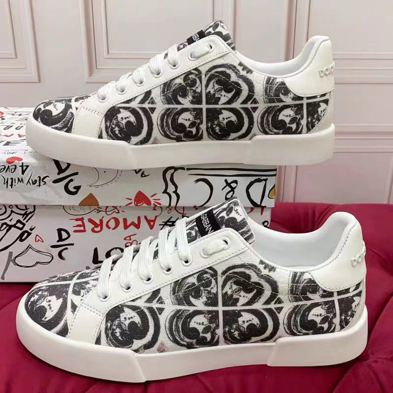 Zapatillas casuales de cuero hombre familia DG | Velcro blancas versátiles