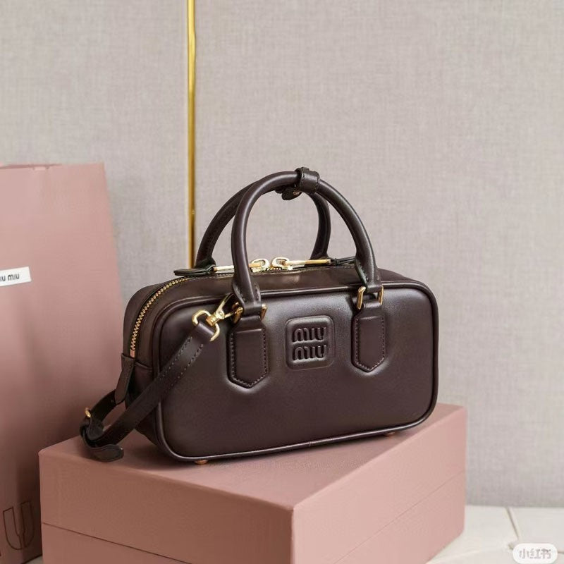 Bolso Miu Miu Mujer Estilo Vintage | LuxuryMarkt