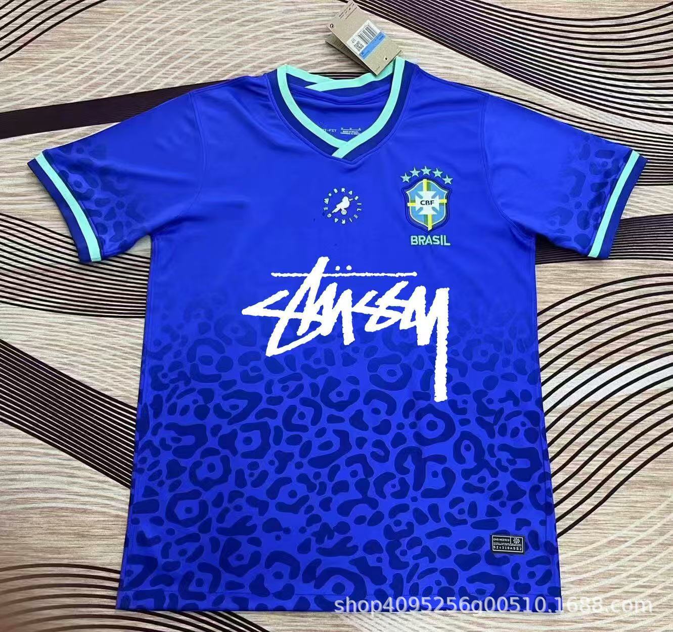 Venta al por mayor transfronteriza para Países Bajos, Alemania, Francia, Italia, Flamengo, Italia, envío gratuito para una camiseta de fútbol