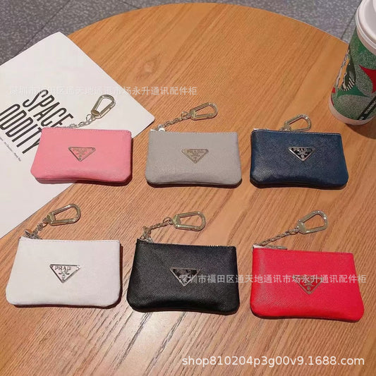 PRA Small Triangular Bag | Coins and Cards
