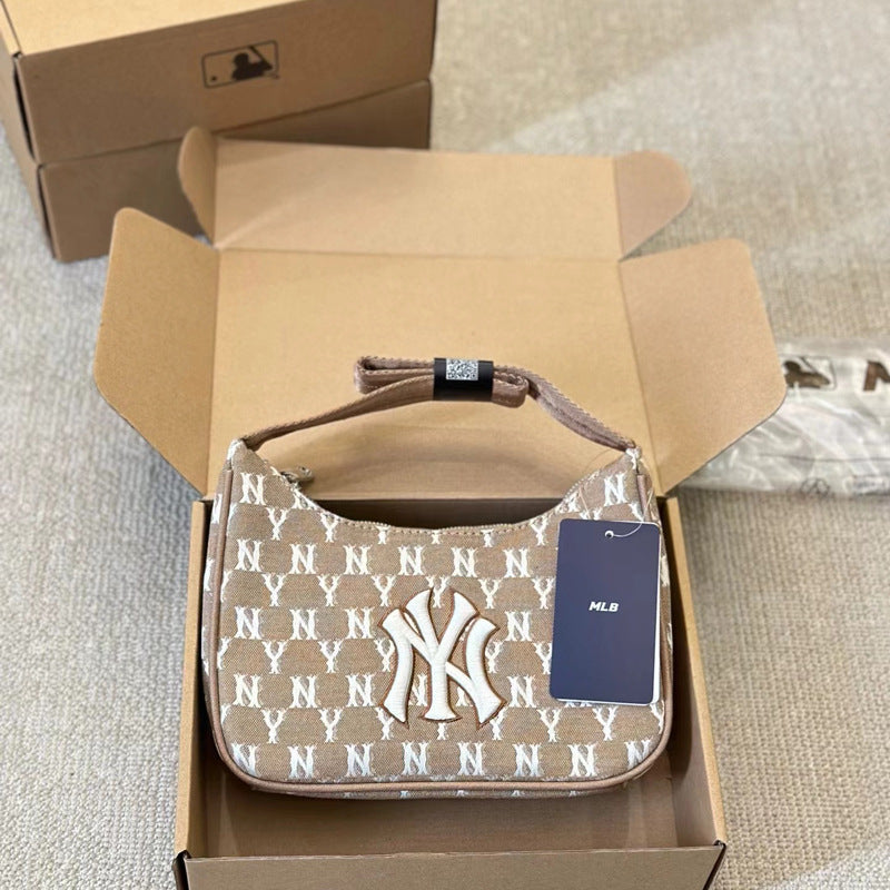Bolso de la MLB coreana edición completa en relieve en relieve bolso sencillo de NY de moda versátil casual para mujer, novedad