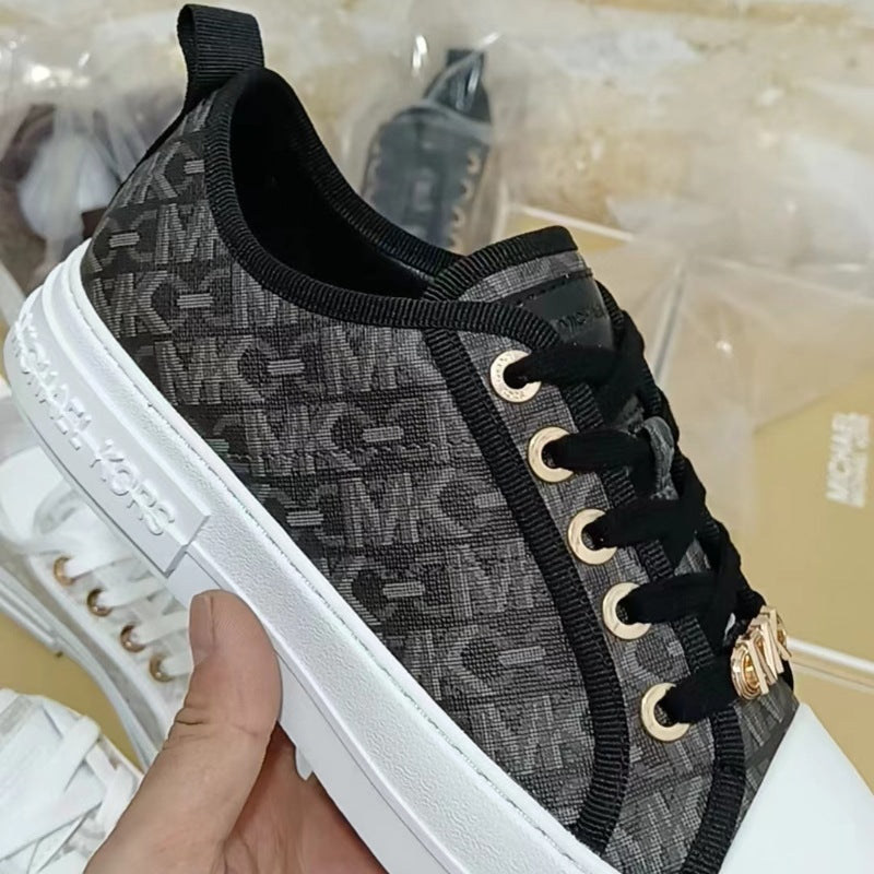 Embalaje de alta versión, suela plana completa, zapatos sencillos ultraligeros y cómodos, productos de mujer en Guangzhou, uno a uno de alta calidad dentro y exterior, cuero completo comercio exterior