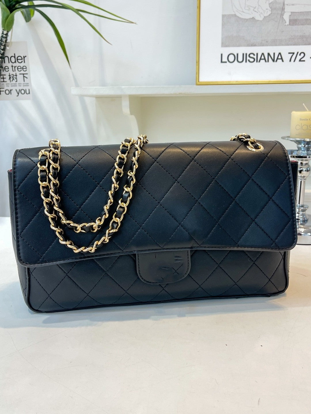 Borsa in camoscio trapuntato con catena da donna | Senza scatola