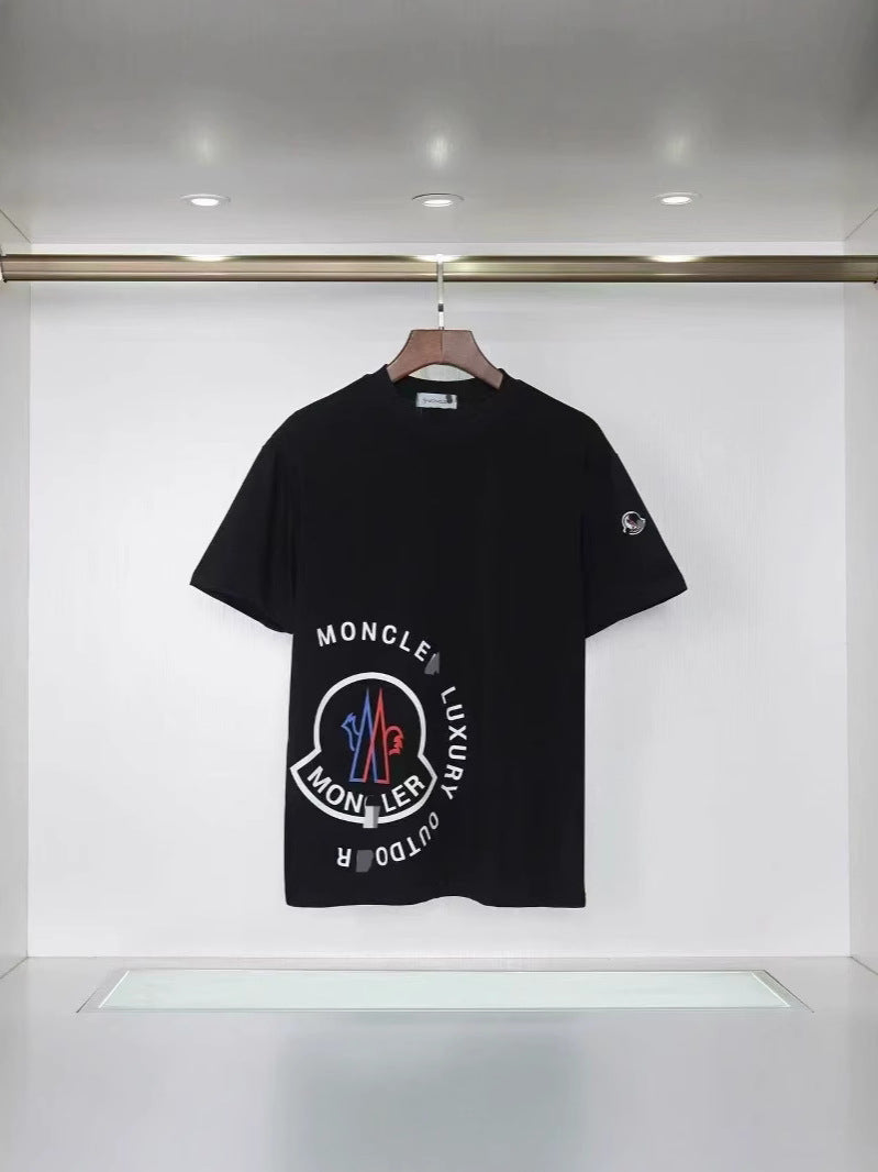 Camiseta MONC Unisex | Manga Corta Y Estampado