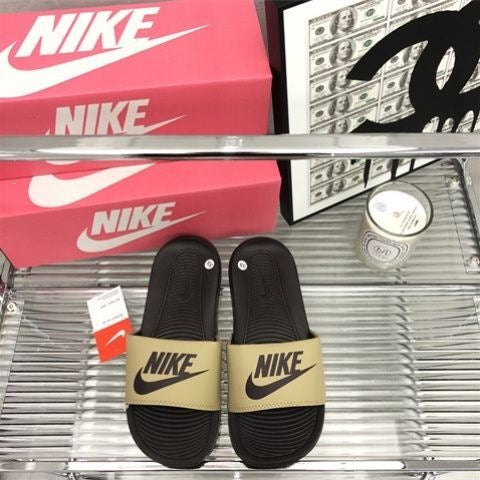 *Zapatos cerrados 001 Putian puro original curvo barroco de verano nuevas zapatillas cerradas para hombres y mujeres, partículas transpirables