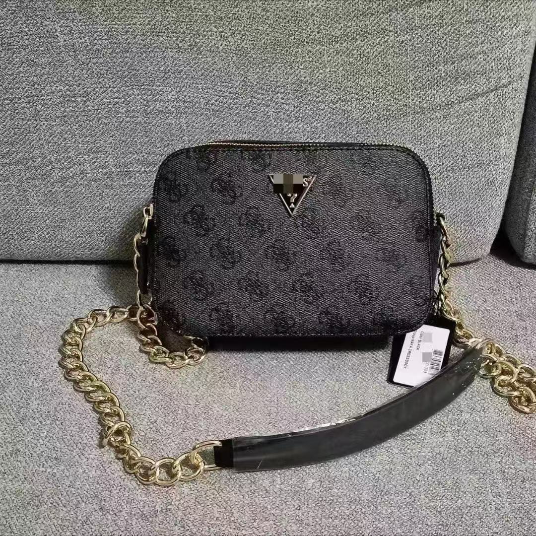 G Chain Camera Bag | Quilted Design