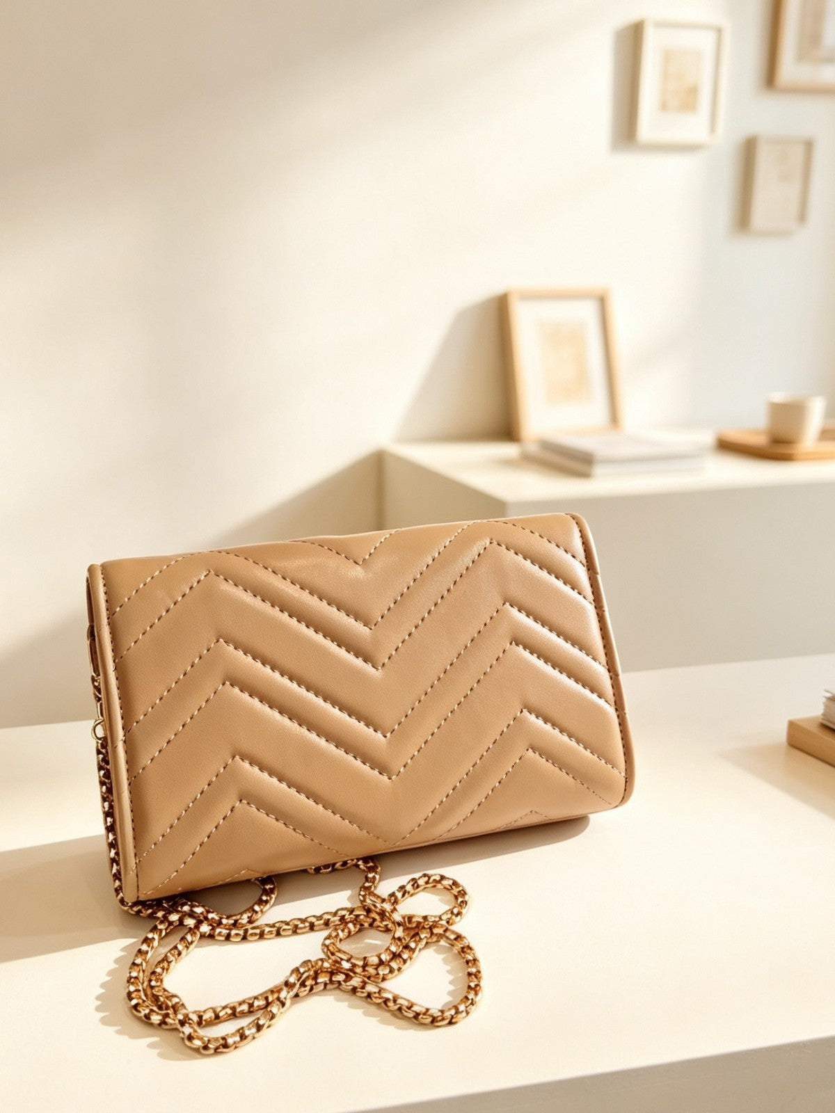 Women's Vintage Quilted Chain Bag | With Box
