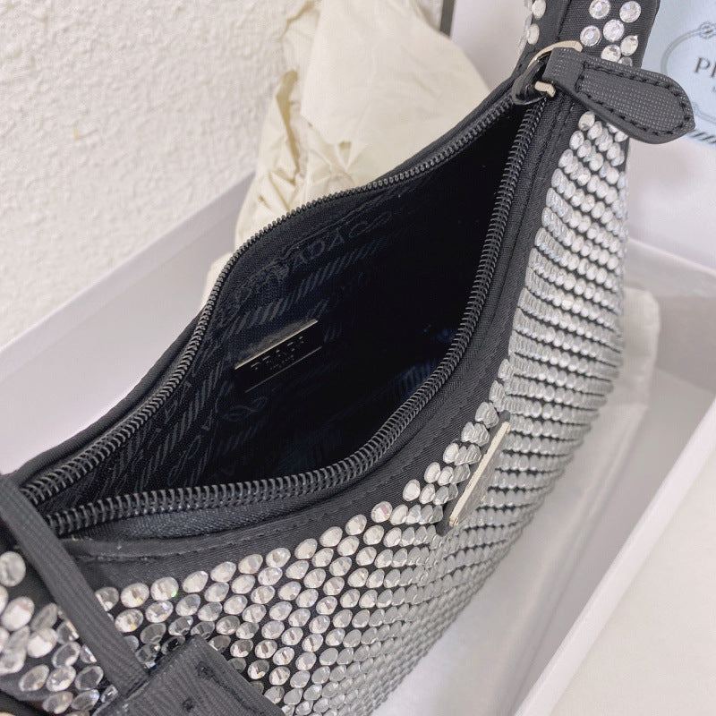 Bolso de brazo P Diamond 2024 Bolso de hombro estilo Hobo Fashion Baguette Fresh and Sweet