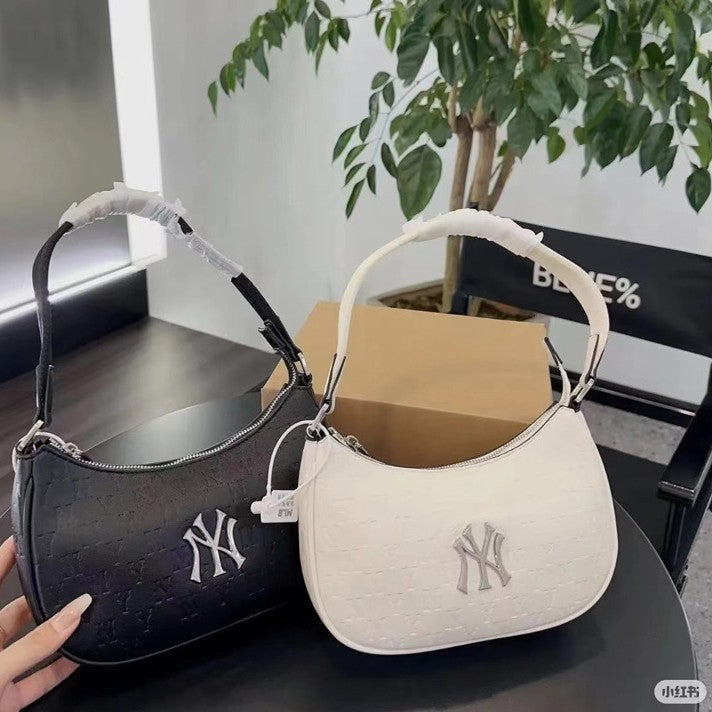Bolso de la MLB coreana edición completa en relieve en relieve bolso sencillo de NY de moda versátil casual para mujer, novedad