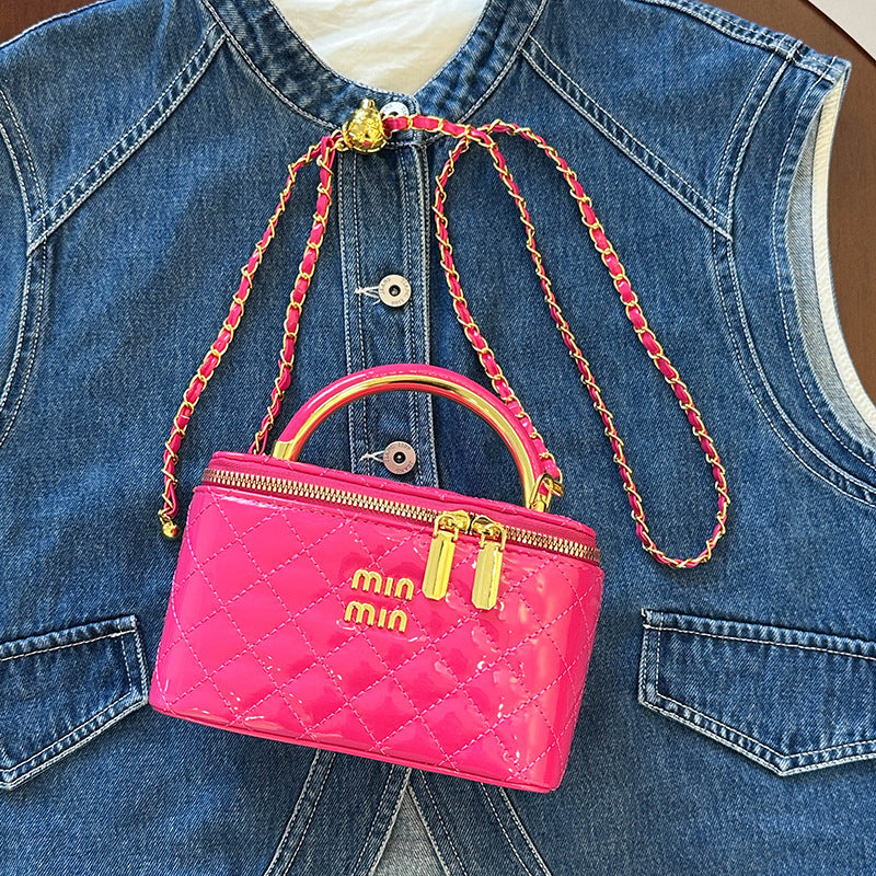 Bolso de mujer de mujer con letras de charol y perlas, caja de un solo hombro bordada con diamantes, bolso pequeño cuadrado, bolso de maquillaje con cadena cruzada