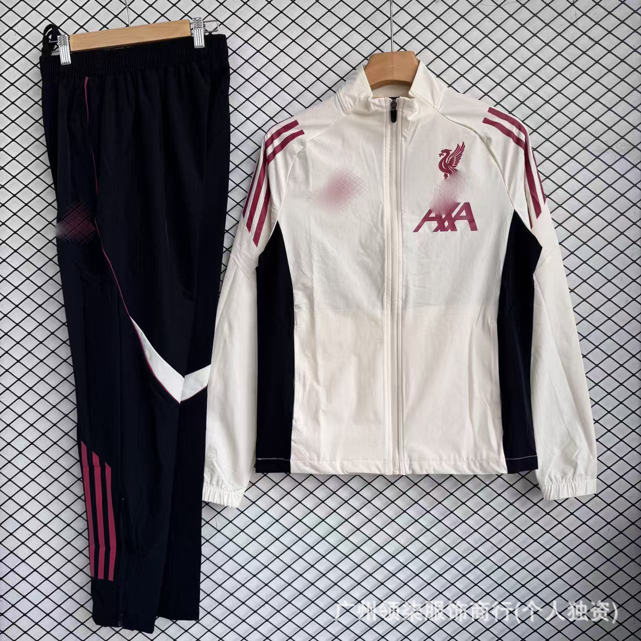 Nuevo equipamiento de fútbol, conjunto de chaquetas impermeables impermeables y de moda del Arsenal para entrenamiento español