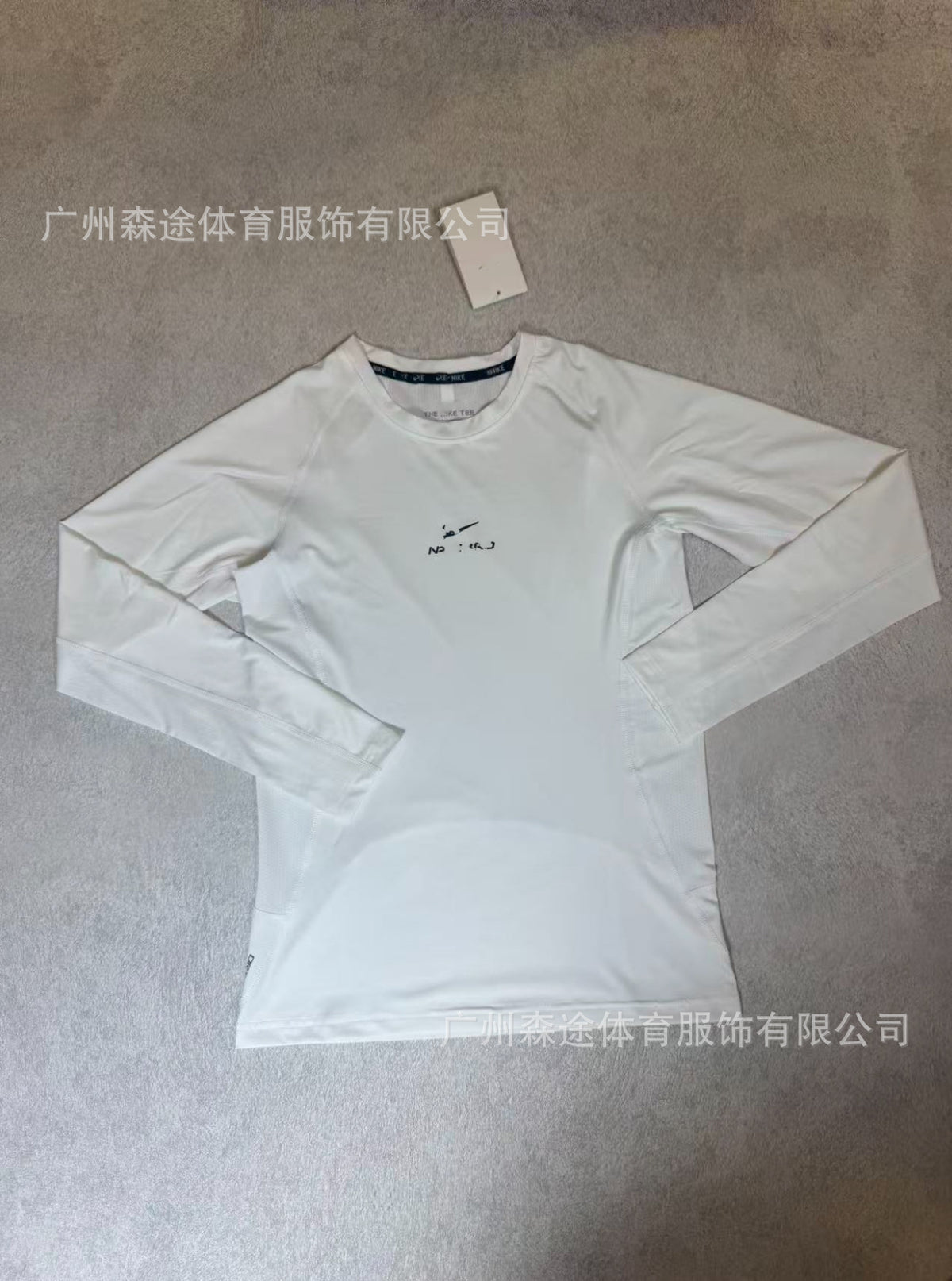 Fitted sports t-shirt, short and long sleeve, breathable, running, fitness, soccer, basketball training base layer, quick-dry, high elasticity