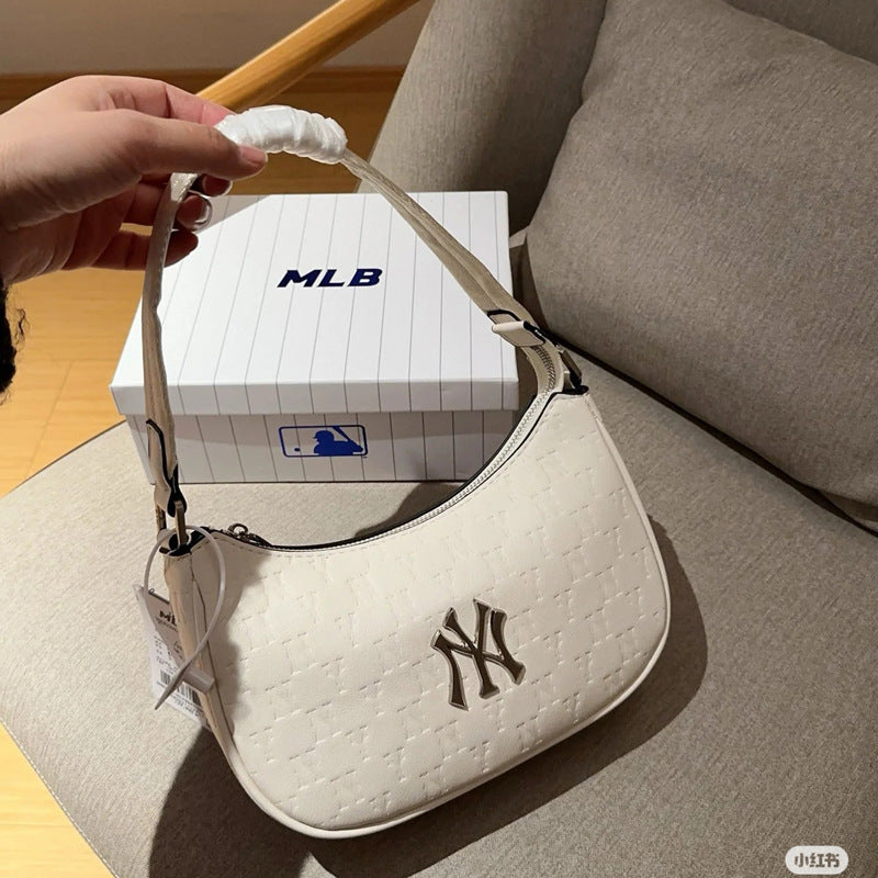 Bolso de la MLB coreana edición completa en relieve en relieve bolso sencillo de NY de moda versátil casual para mujer, novedad
