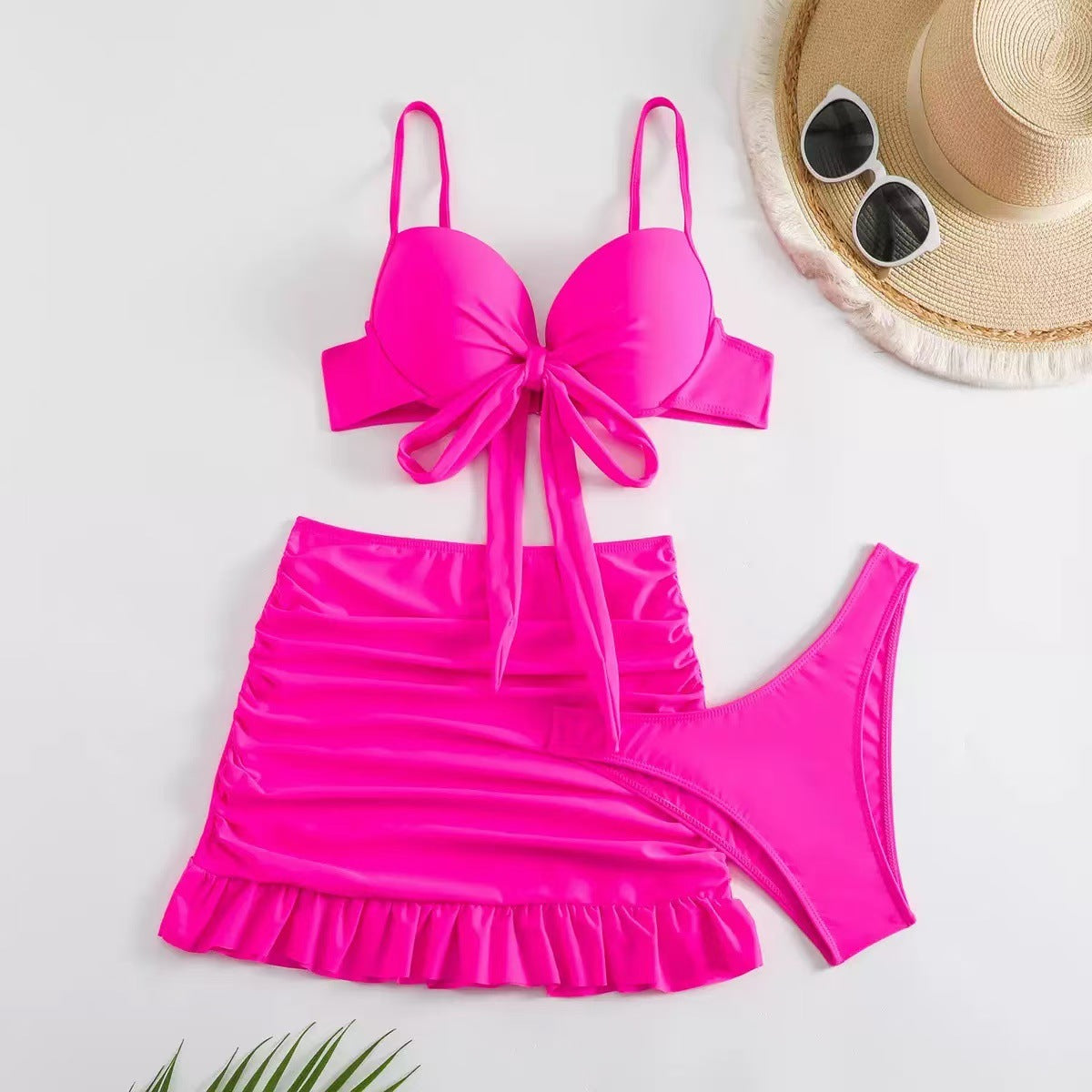 Conjunto de bañador femenino de tres piezas dividido en color sólido transfronterizo, nuevo bañador europeo y estadounidense de alta gama, sensual y ajustado con tirantes