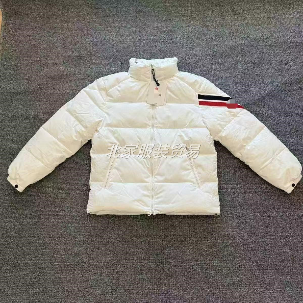Unisex TNF jackets and vests | Solid and striped
