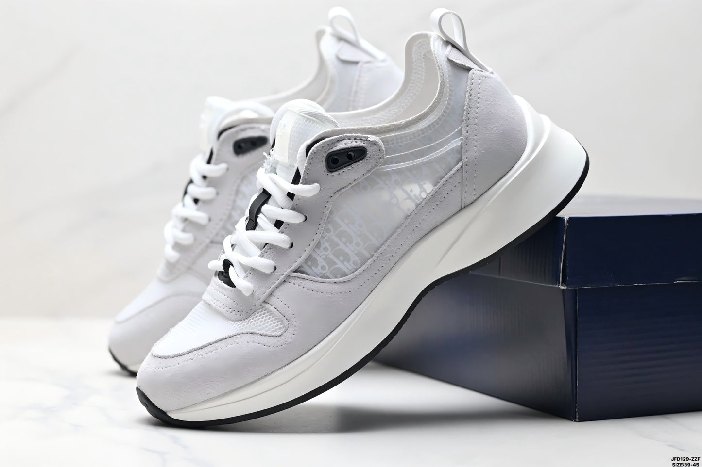 Putian Foreign Trade CDB22B3025 Zapatillas de Papa de punta redonda Realzando zapatos casuales ligeros y transpirables para hombres y mujeres
