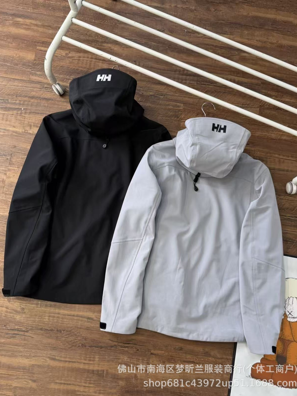 HH Softshell Jacket | Outdoor Style