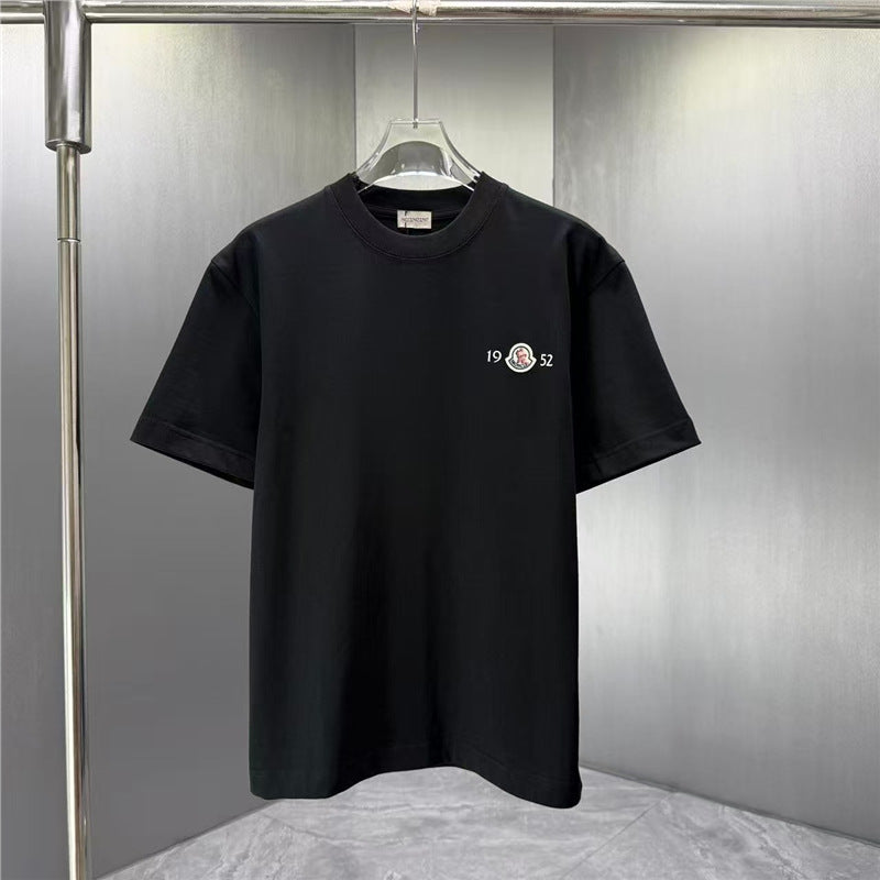 Camiseta MON | Manga Corta Y Cuello Redondo