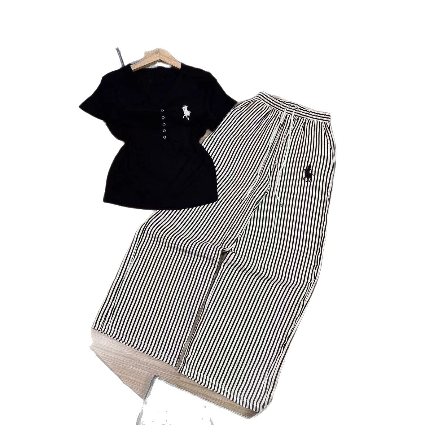 Conjunto casual transfronterizo para mujer, camiseta de manga corta de poni con diseño de verano, pantalones anchos de pierna ancha a rayas anchas y conjunto de dos piezas