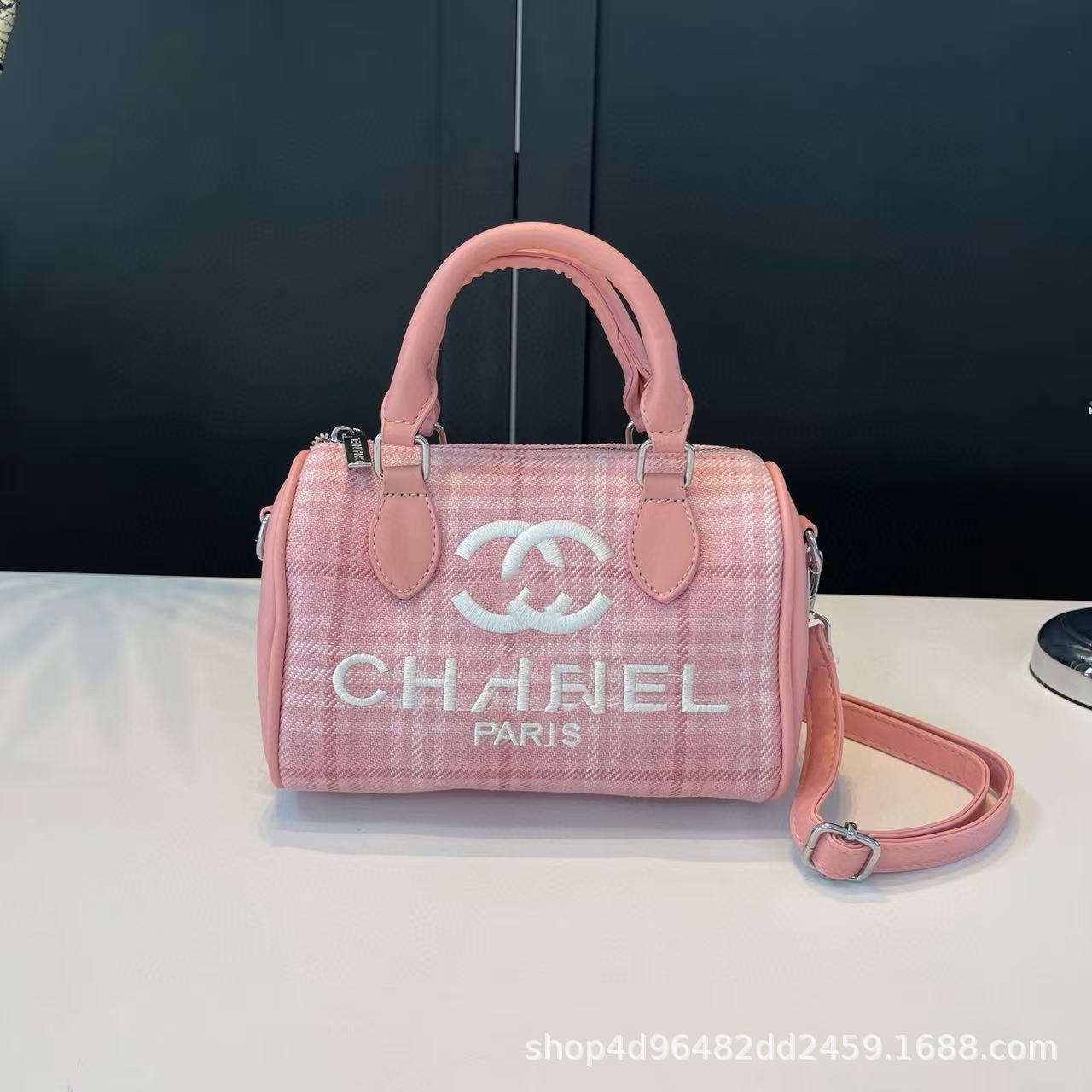 Bolso de mano de mano de moda transfronterizo para mujer, nuevo bolso de hombro de cuadros de gran capacidad 2025, sachet pequeño cruzado