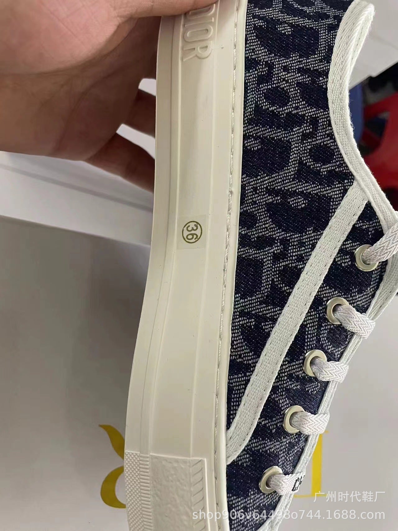 Zapatos de lona bordados con letras altas, zapatos de mujer con plataforma elevada con cordones, zapatos casuales versátiles de flor antigua, zapatos de tapa baja con cordones