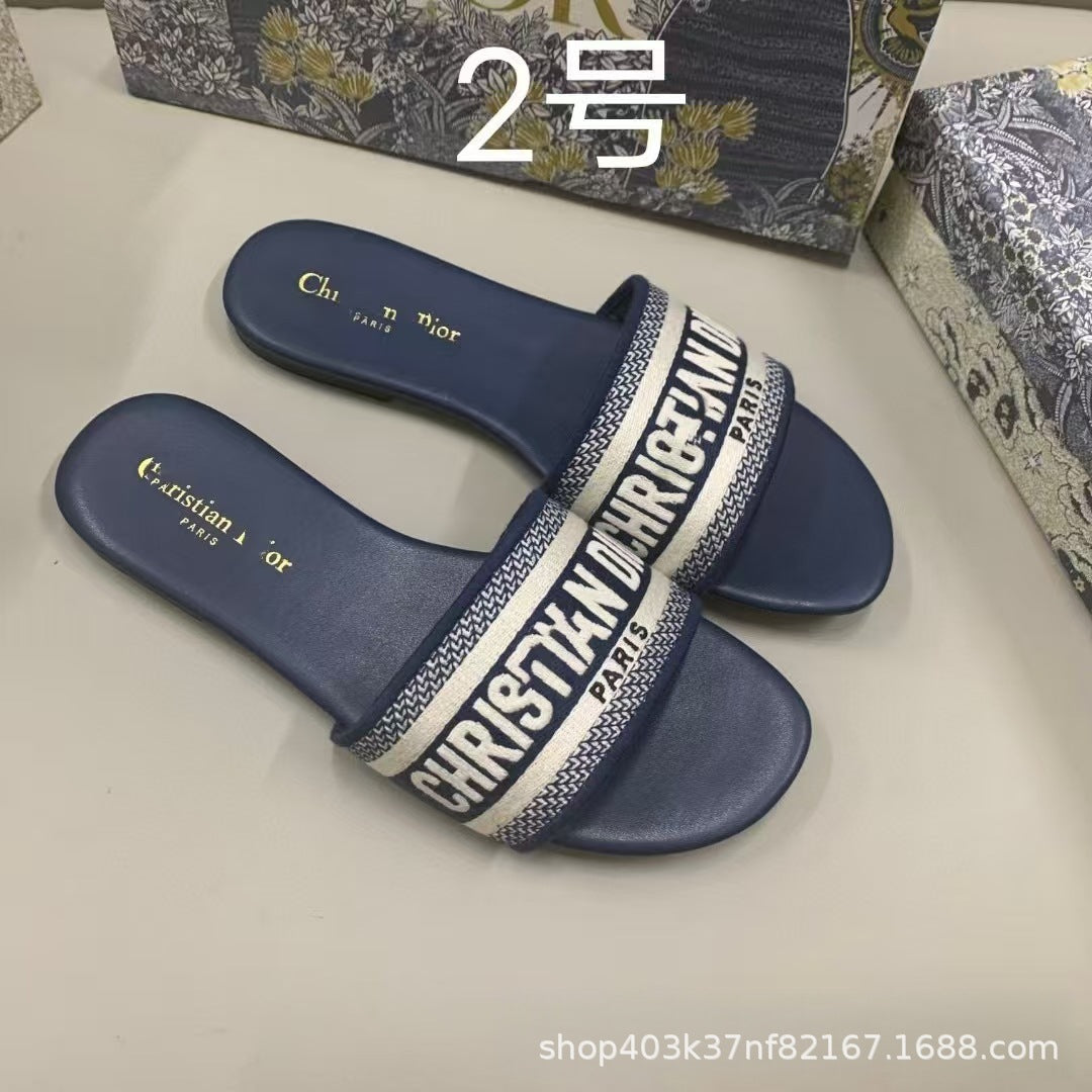 Zapatillas de alta calidad marca D, tallas 1-48, bordados jacquard, zapatillas planas clásicas casuales de playa para mujer