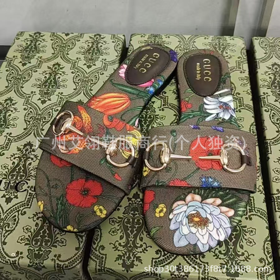 Nuevas sandalias de tacón grueso con tira de una sola tira G Family 2025 para mujer, tacones altos de moda, sandalias de hebilla de caballo para mujer, conjunto de zapatos simples