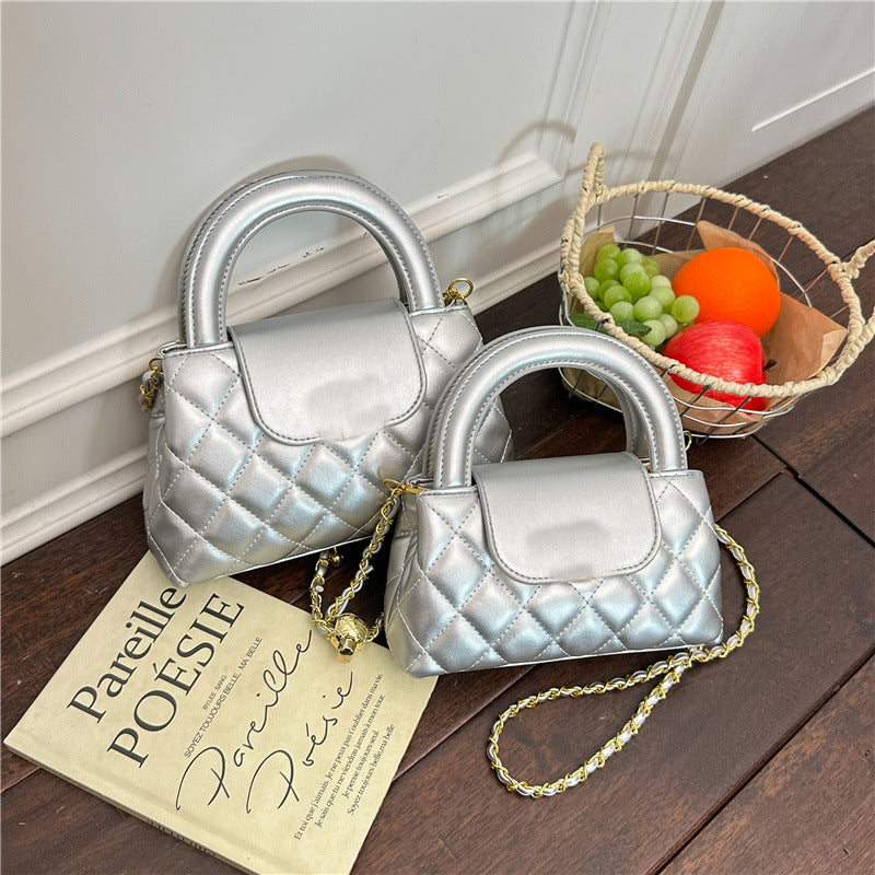 Bolso Dié de un solo hombro de calidad y versátil de lujo ligero y de lujo Chanel, bolso de cadena cruzada, bolso pequeño