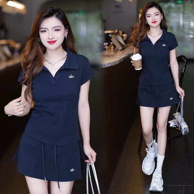 Traje casual de moda para mujer, nuevo conjunto de polo de moda con cuello de manga corta y falda de dos piezas para el verano 2026,