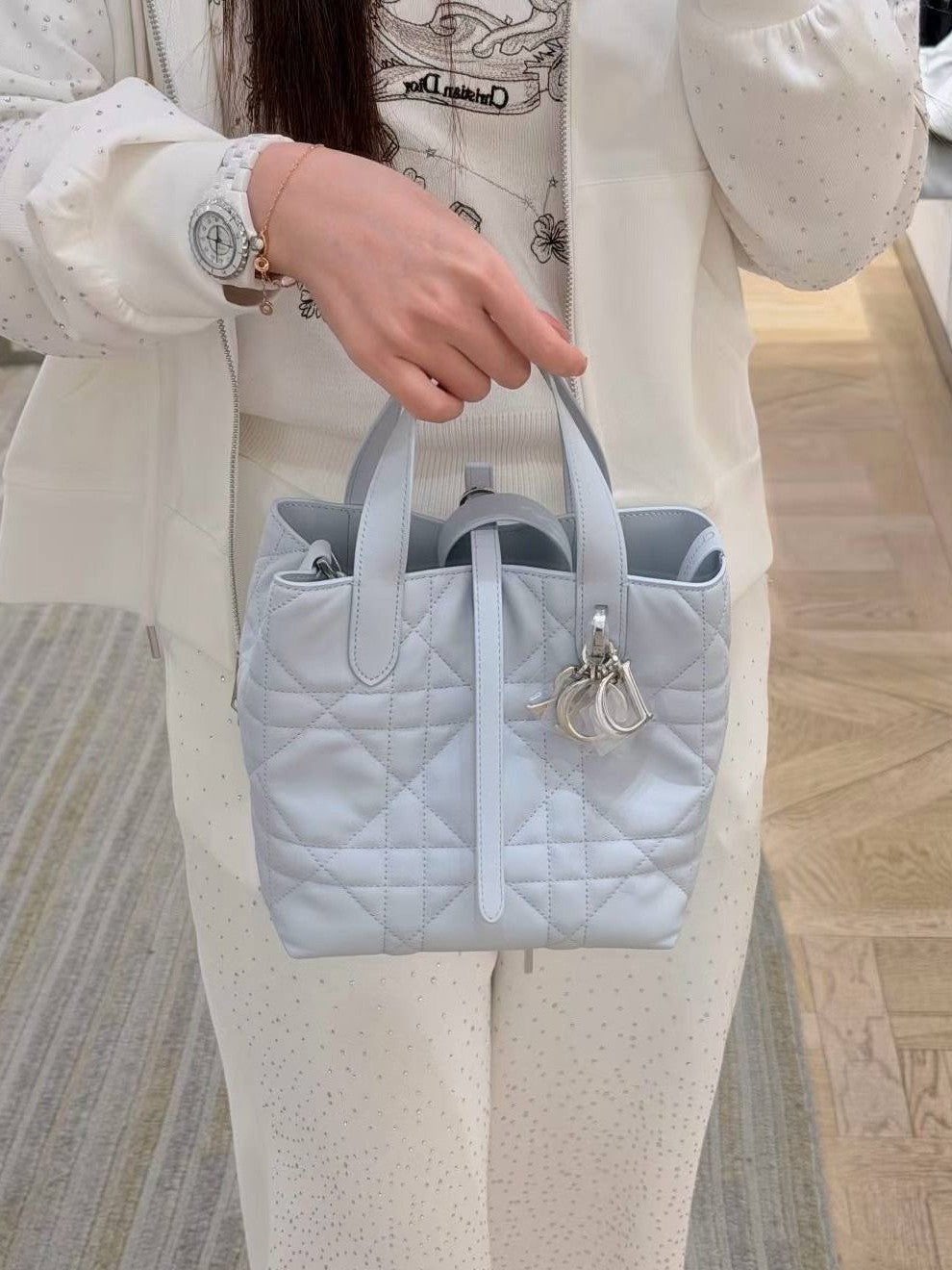 D 2026 Bucket Bag | Quilted Shoulder | No Box