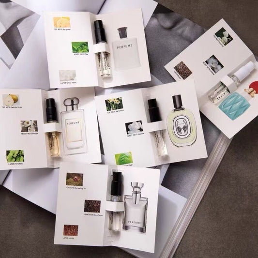 Muestra genuina de 2ml de perfume inglesa para tarjeta, fragancia de prueba para hombres y mujeres, fragancia ligera de larga duración, emisión en directo portátil de mercado nocturno, aprobación del fabricante