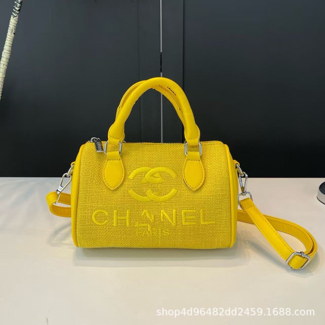 Bolso de mano de mano de moda transfronterizo para mujer, nuevo bolso de hombro de cuadros de gran capacidad 2025, sachet pequeño cruzado