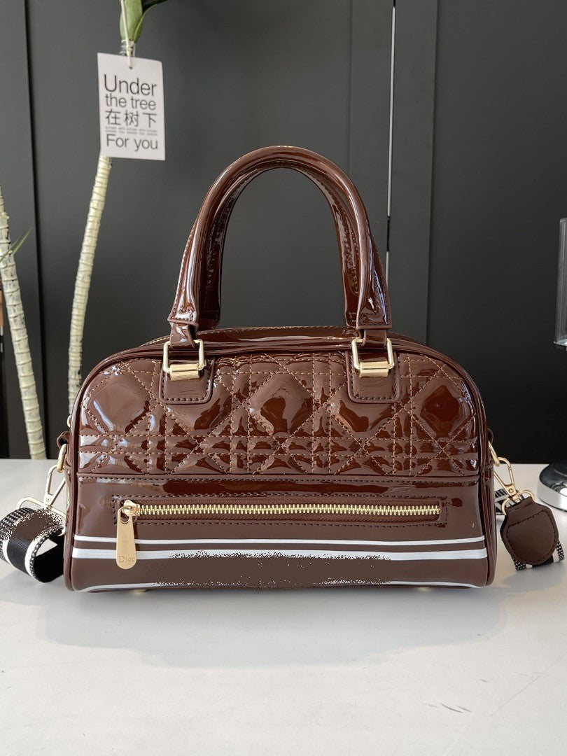 Trendy Women's Crossbody Bag | Elegant Fashion Shoulder Bag Spring | No Box