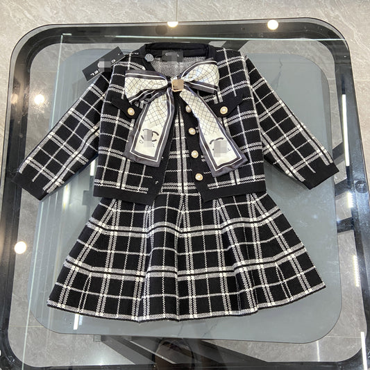 Ensemble en maille pour fille CH | Trois pièces