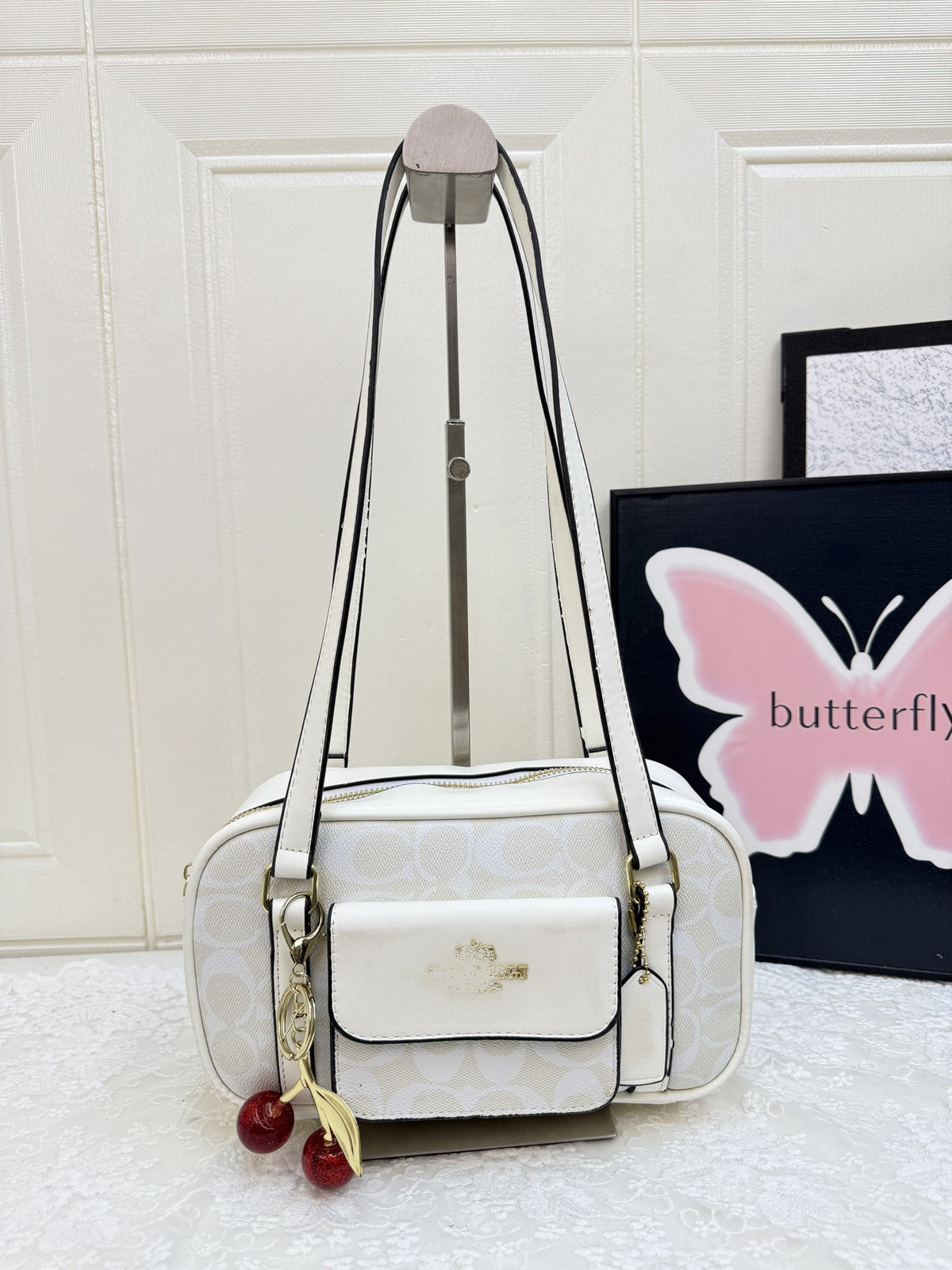 Elegant Women's Shoulder Bag | Fashionable Wide-Strap Crossbody for Commuting | No Box