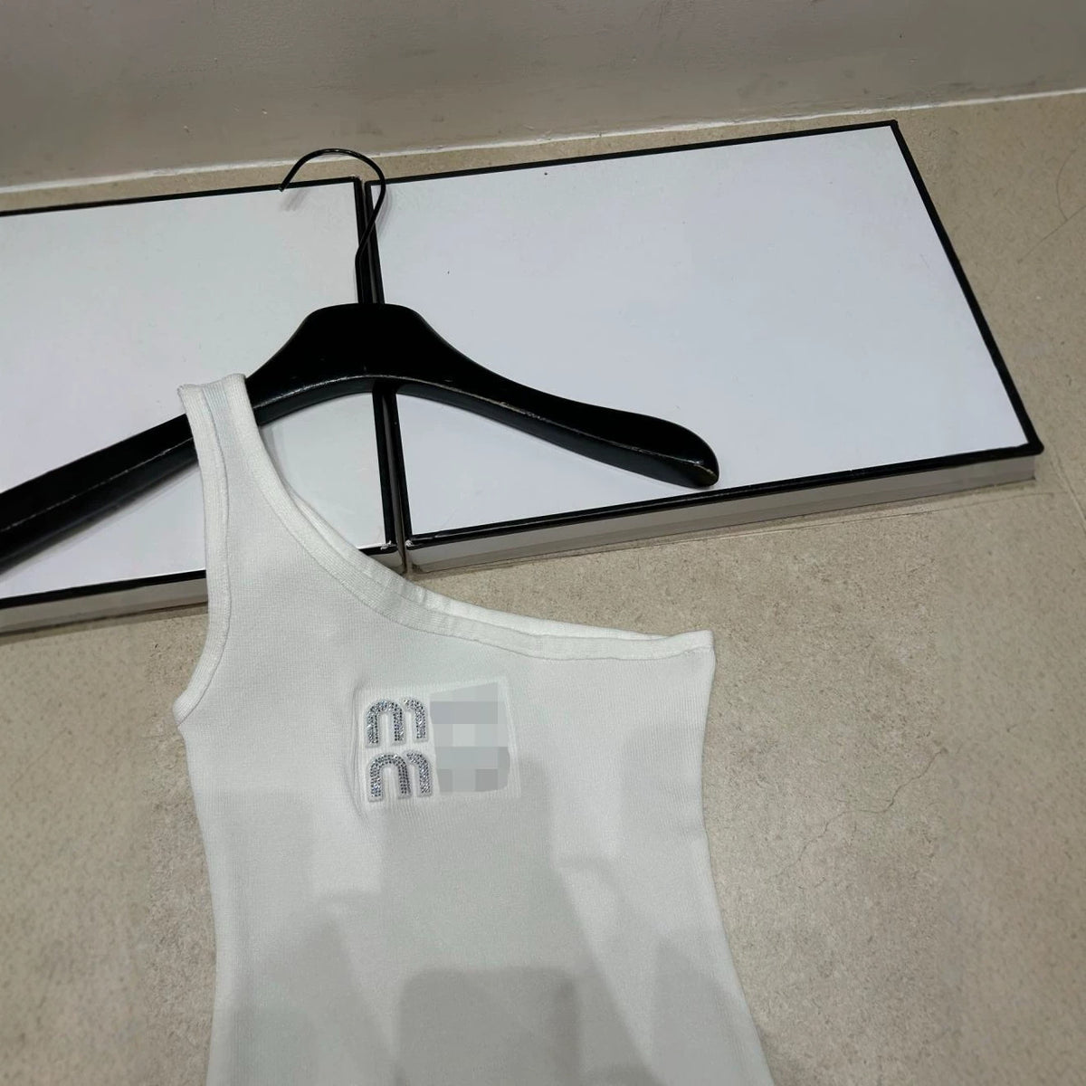 MM Sleeveless Dress | 3D Lettering and Slim Fit