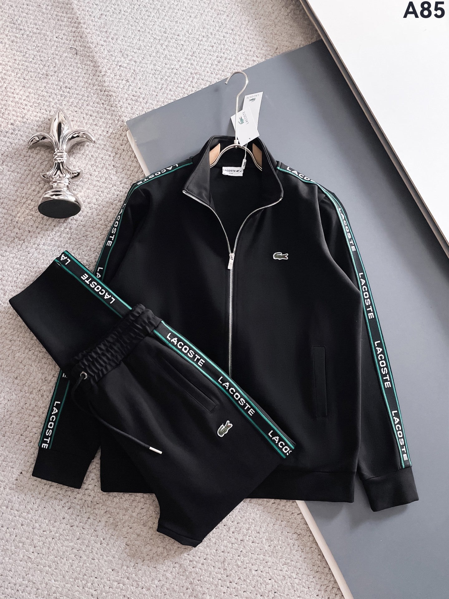 La versión correcta del SS25 transfronterizo debuta en otoño e invierno: nueva chaqueta de traje, cremallera, lujoso y sitios de moda para hombres europeos y americanos