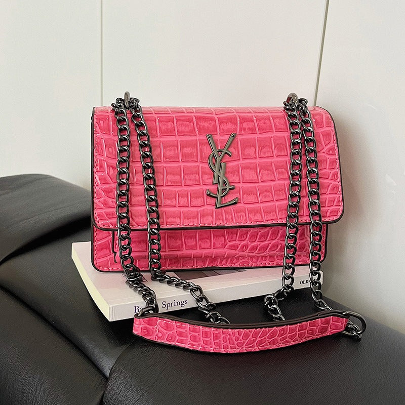 Bolso cuadrado pequeño de alta calidad superventas transfronterizo para mujer, nuevo bolso retro para desplazamientos 2026, bandolera de un solo hombro