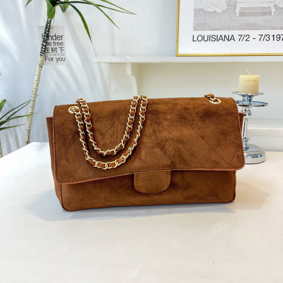 Borsa in camoscio trapuntato con catena da donna | Senza scatola