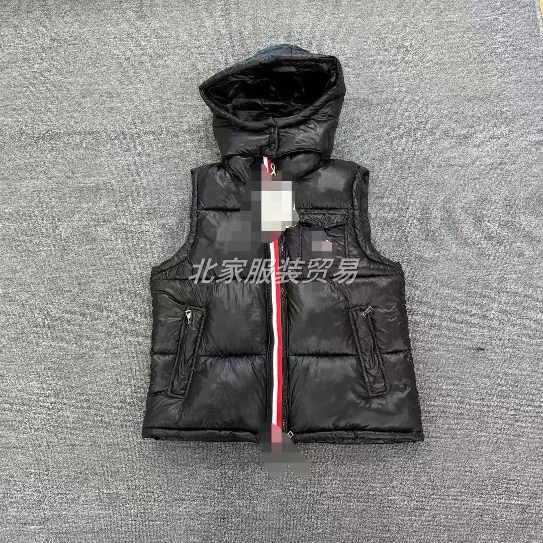 Unisex TNF jackets and vests | Solid and striped