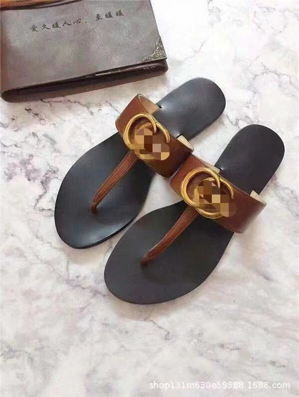 2023 Nuevas zapatillas de comercio exterior europeas y americanas Zapatillas planas de mujer Zapatillas de mujer Casual versátil de dedos abiertos, sandalias V