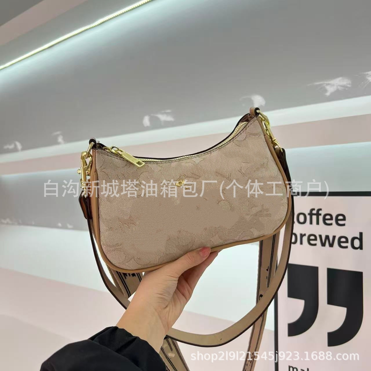 2026 Nuevo Swamp, Clásico de alta gama, bolso bandolera de un solo hombro, bolso retro 1439 moderno y versátil