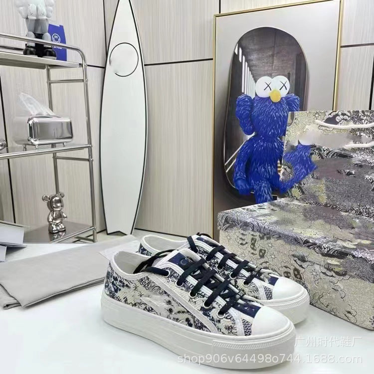 Zapatos de lona bordados con letras altas, zapatos de mujer con plataforma elevada con cordones, zapatos casuales versátiles de flor antigua, zapatos de tapa baja con cordones